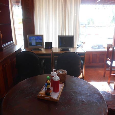 Chanthasom Guesthouse Ban Nongdouang Luaran gambar